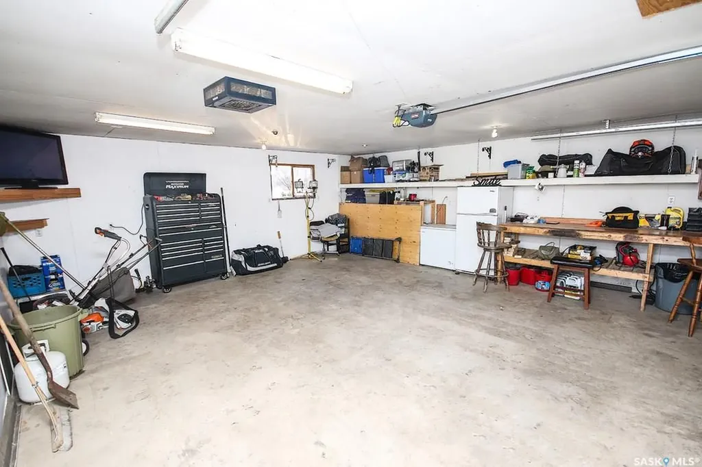 646 Albert Street Estevan SK S4A 1R6