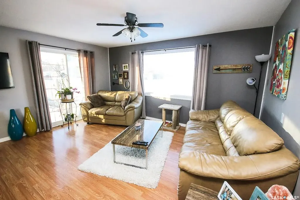 646 Albert Street Estevan SK S4A 1R6