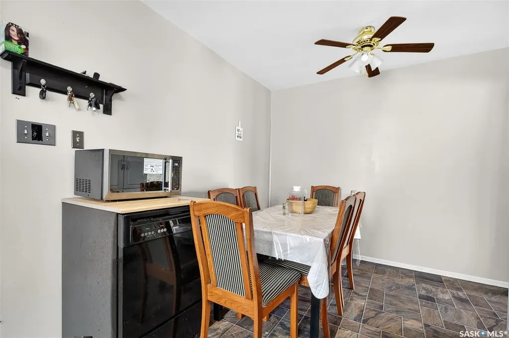 1303 Athabasca Street W Moose Jaw SK S6H 6C8