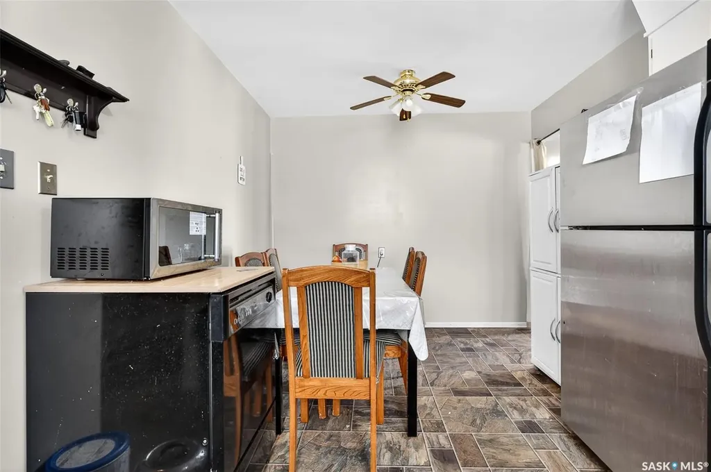 1303 Athabasca Street W Moose Jaw SK S6H 6C8