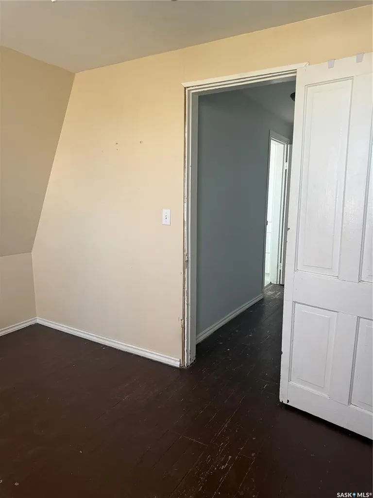 414 3rd Avenue Dodsland SK S0L 0V0