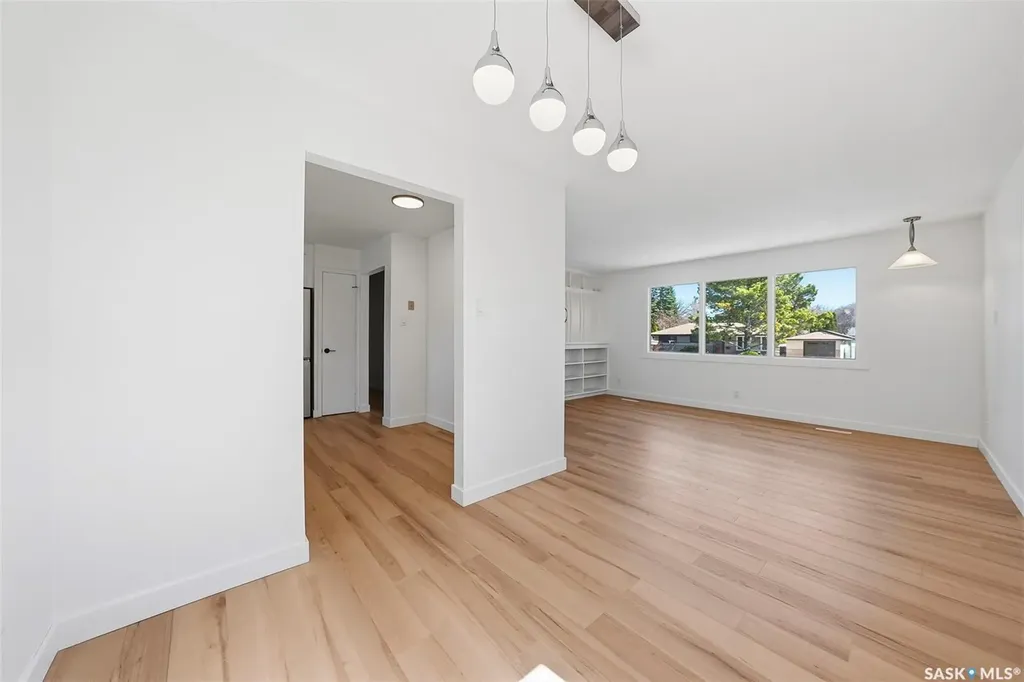 1310 East Centre Saskatoon SK S7J 3A9