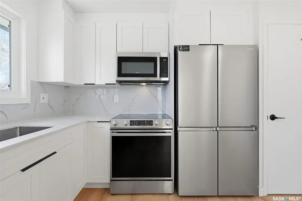 1310 East Centre Saskatoon SK S7J 3A9