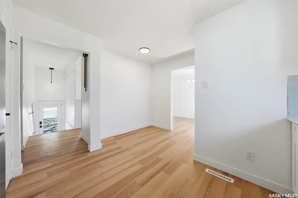 1310 East Centre Saskatoon SK S7J 3A9
