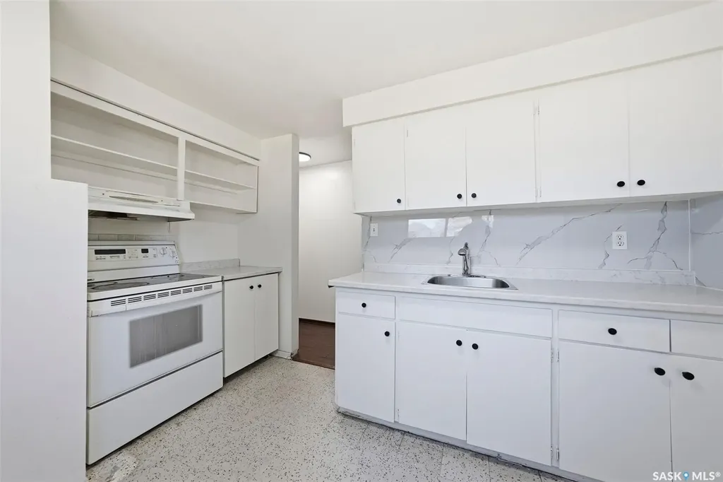 1310 East Centre Saskatoon SK S7J 3A9