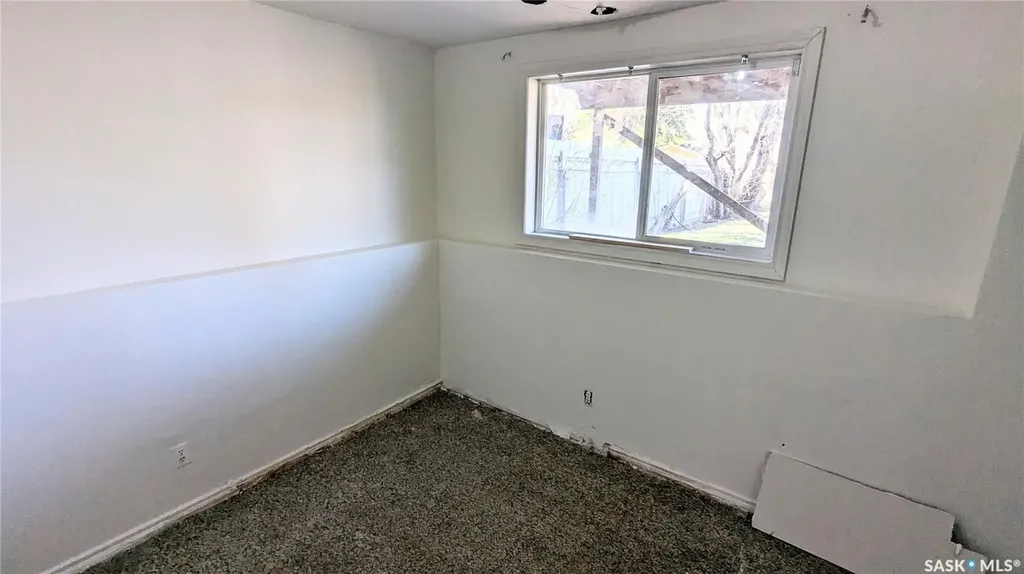 409 U Avenue S Saskatoon SK S7M 3C4
