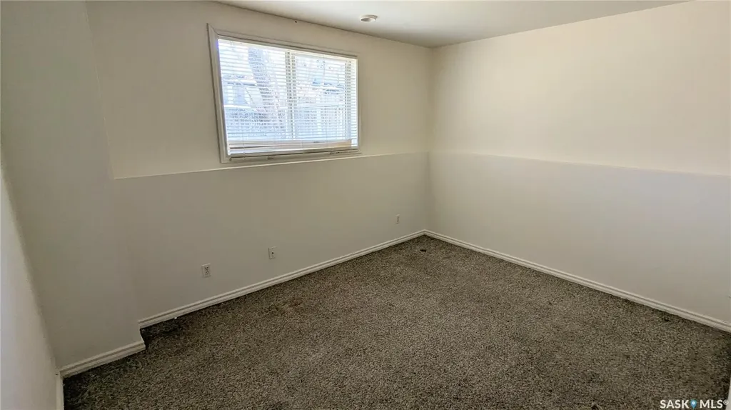 409 U Avenue S Saskatoon SK S7M 3C4