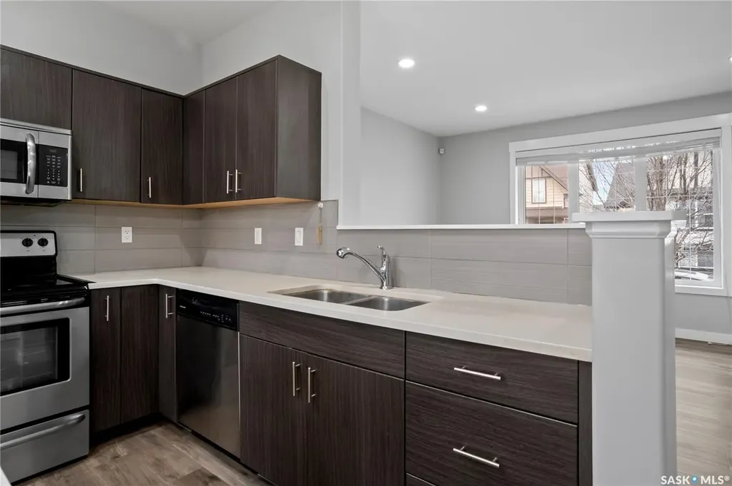 5422 Whereatt Road Regina SK S4W 0K4