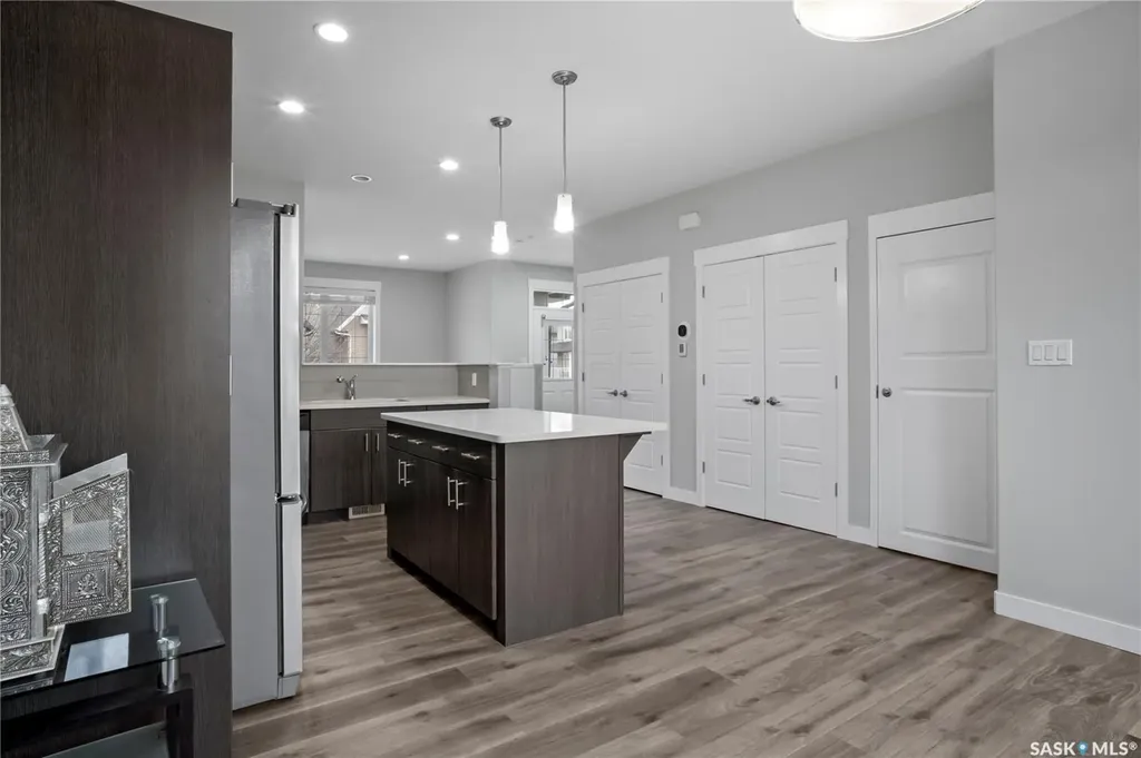 5422 Whereatt Road Regina SK S4W 0K4