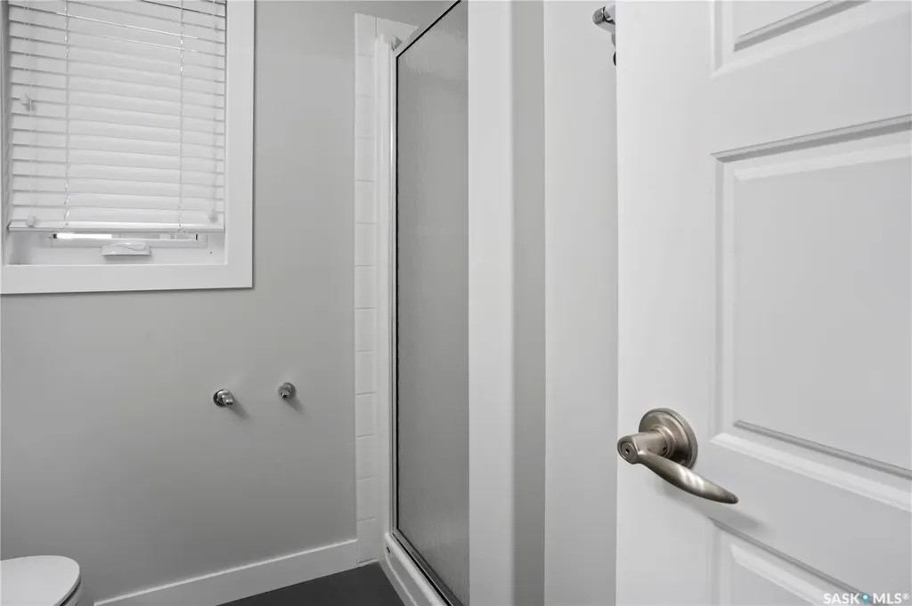 5422 Whereatt Road Regina SK S4W 0K4