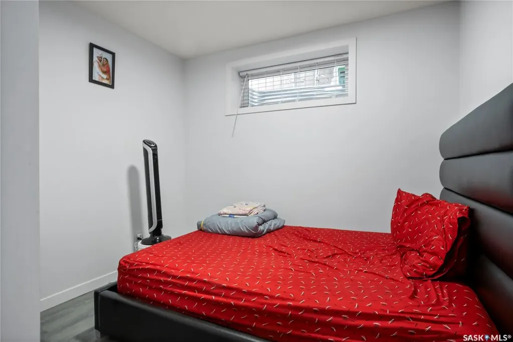 5422 Whereatt Road Regina SK S4W 0K4