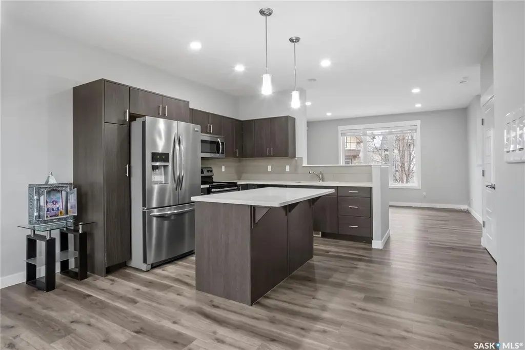 5422 Whereatt Road Regina SK S4W 0K4