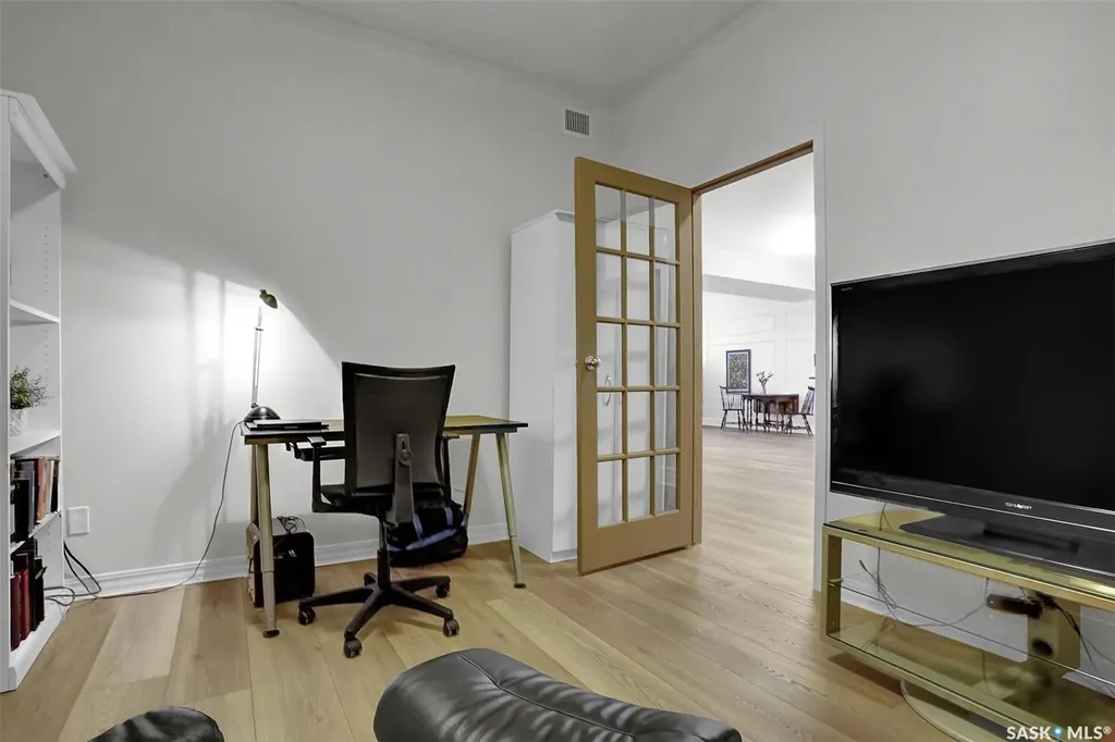 1839 Scarth Street Regina SK S4P 2G9