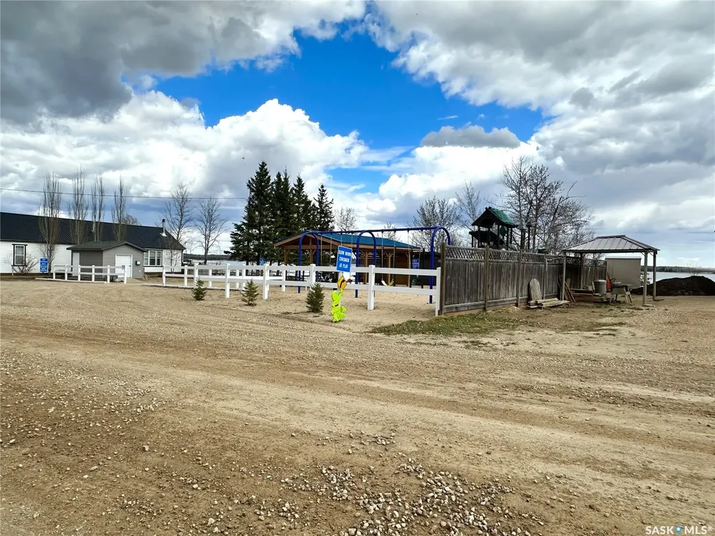 25 Iroquois Lake Drive Iroquois Lake SK S0J 1M0