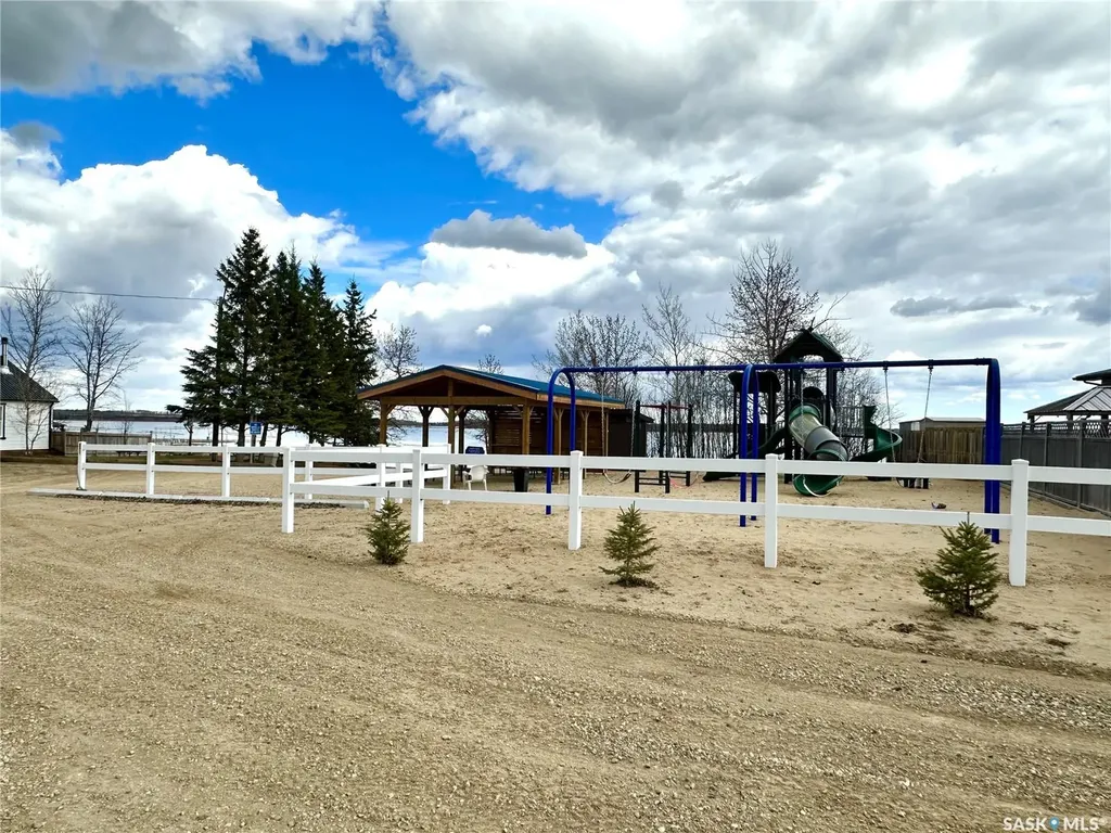 25 Iroquois Lake Drive Iroquois Lake SK S0J 1M0