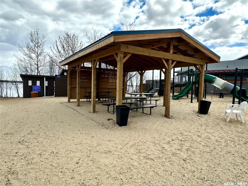 25 Iroquois Lake Drive Iroquois Lake SK S0J 1M0