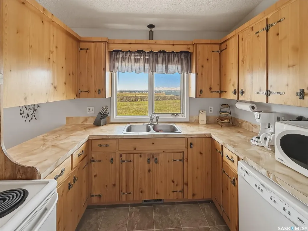 Rural Address Swift Current Rm No. 137 SK S9H 3V6