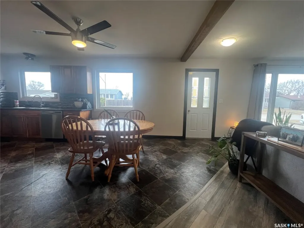 901 Thompson Street Whitewood SK S0G 5C0