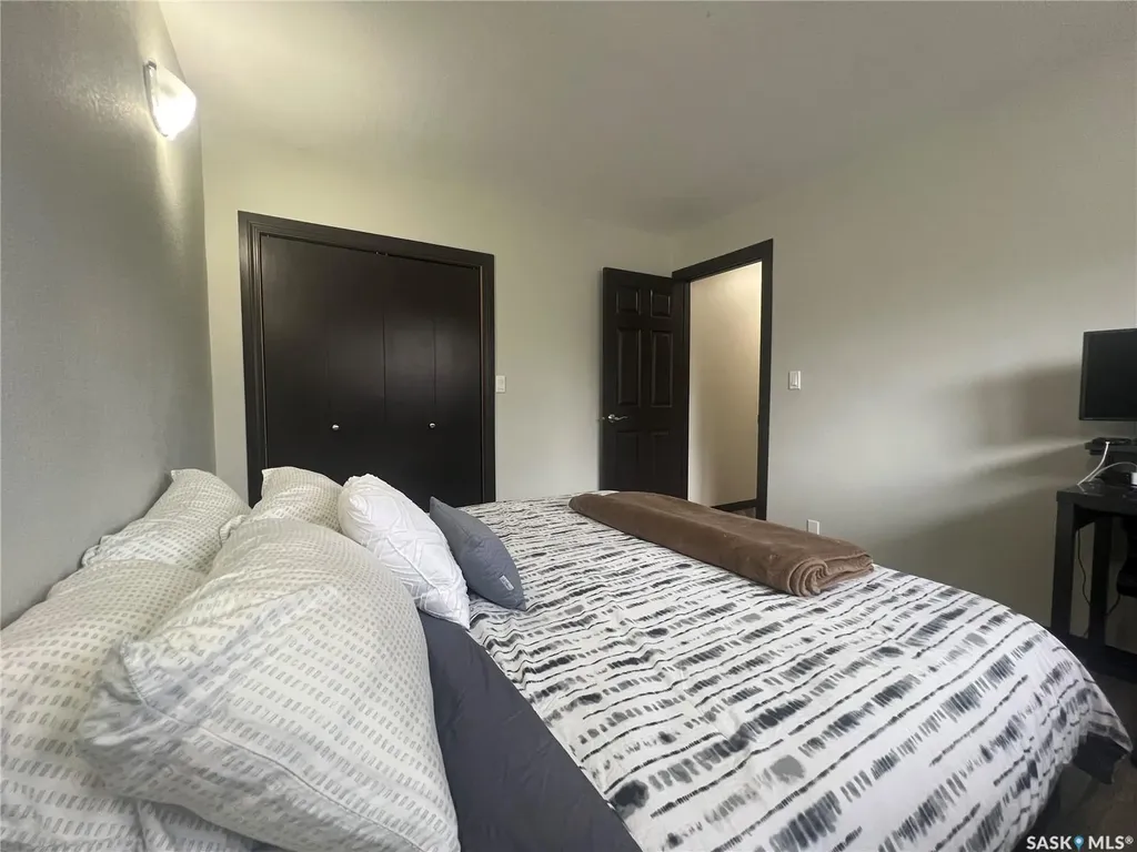 901 Thompson Street Whitewood SK S0G 5C0