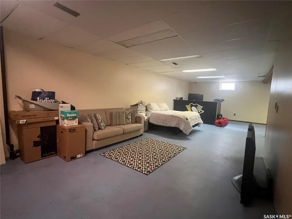 901 Thompson Street Whitewood SK S0G 5C0
