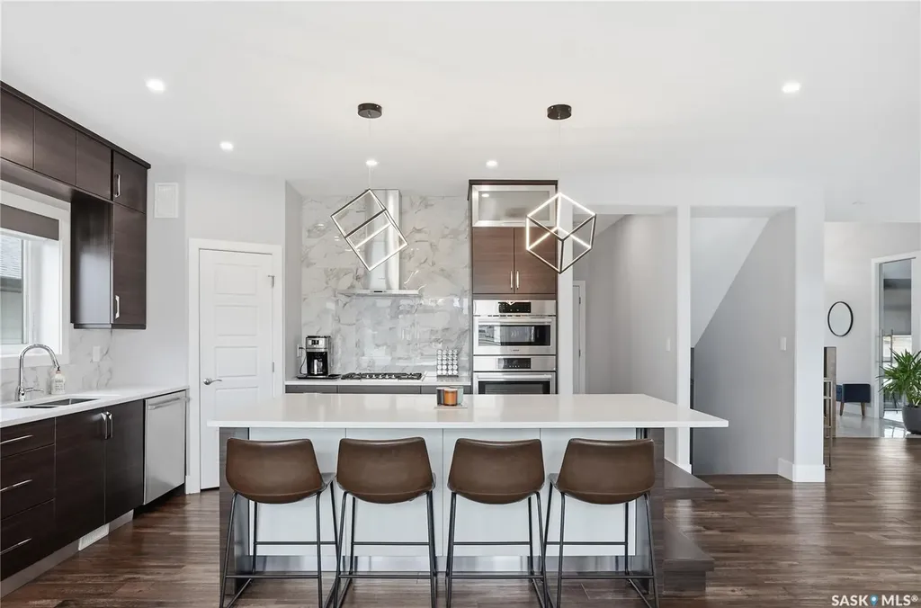 103 Flynn Manor Saskatoon SK S7V 0Z4