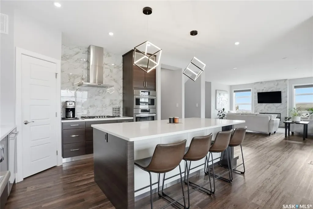 103 Flynn Manor Saskatoon SK S7V 0Z4