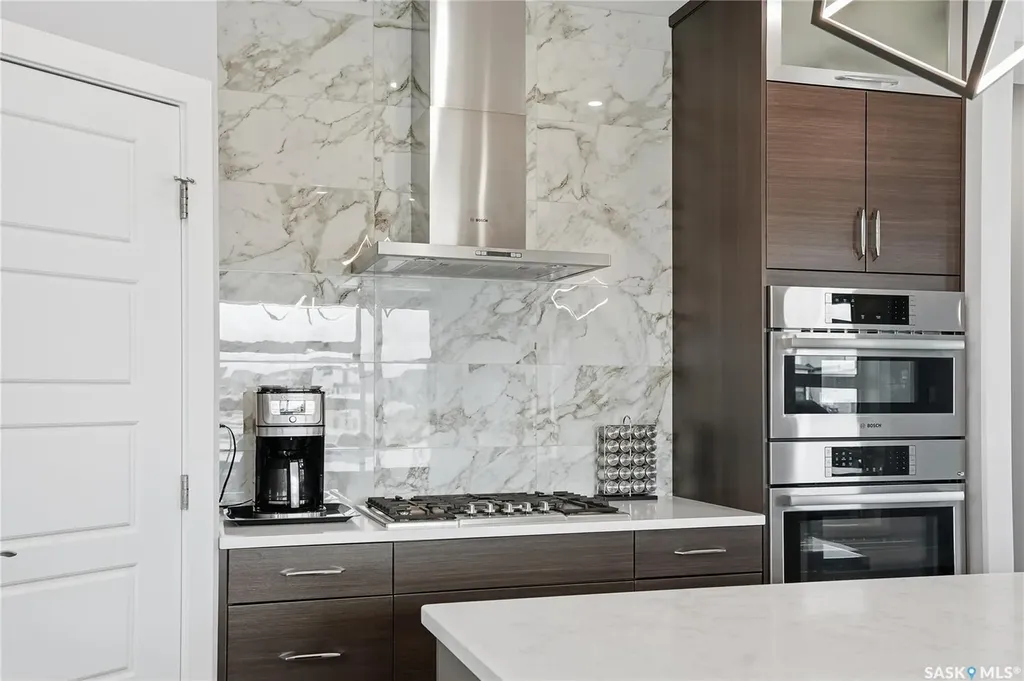 103 Flynn Manor Saskatoon SK S7V 0Z4