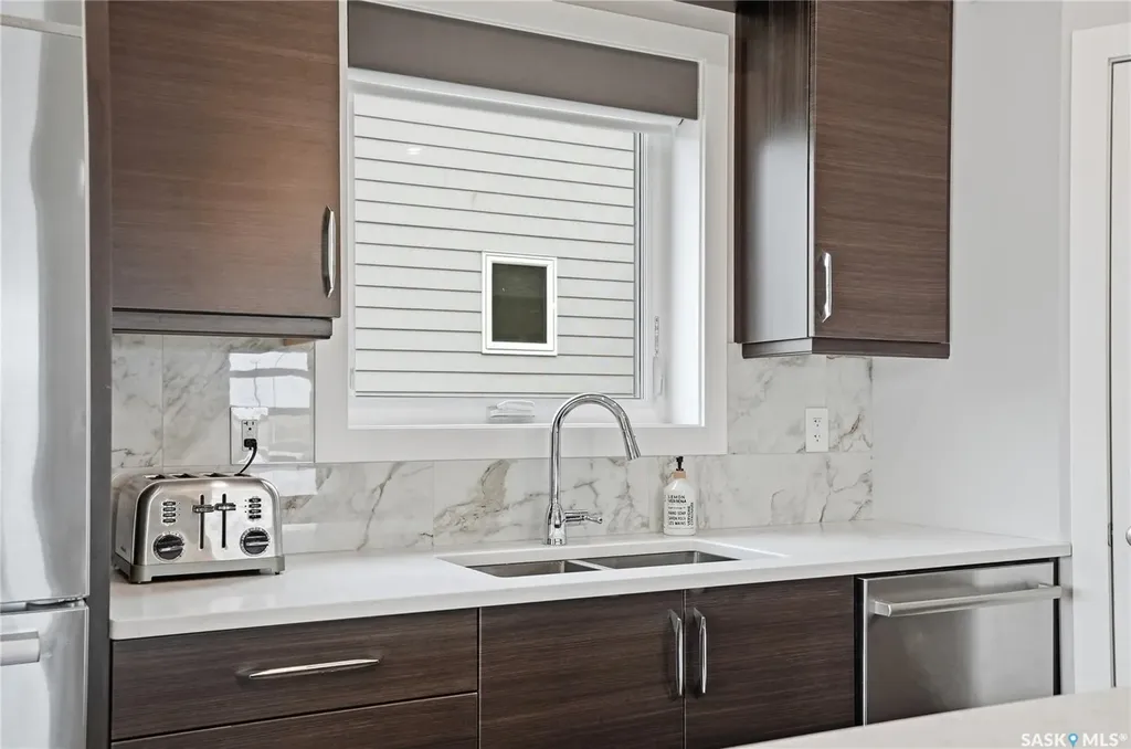 103 Flynn Manor Saskatoon SK S7V 0Z4