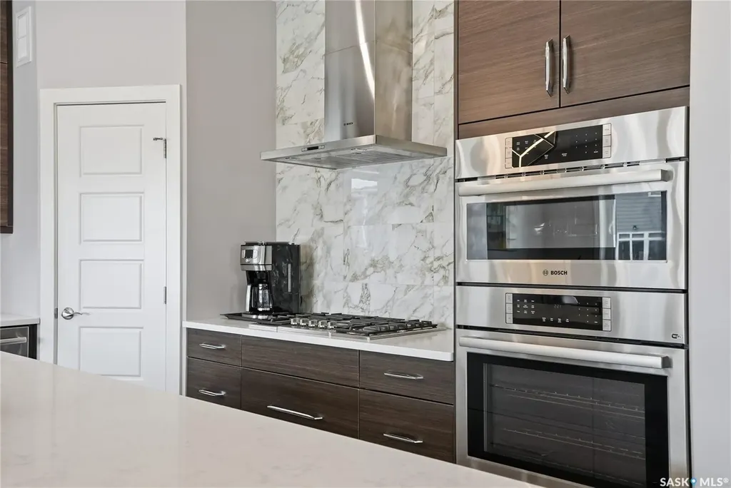 103 Flynn Manor Saskatoon SK S7V 0Z4