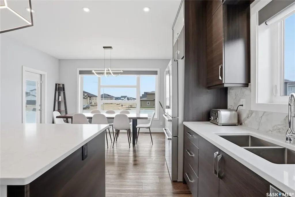 103 Flynn Manor Saskatoon SK S7V 0Z4