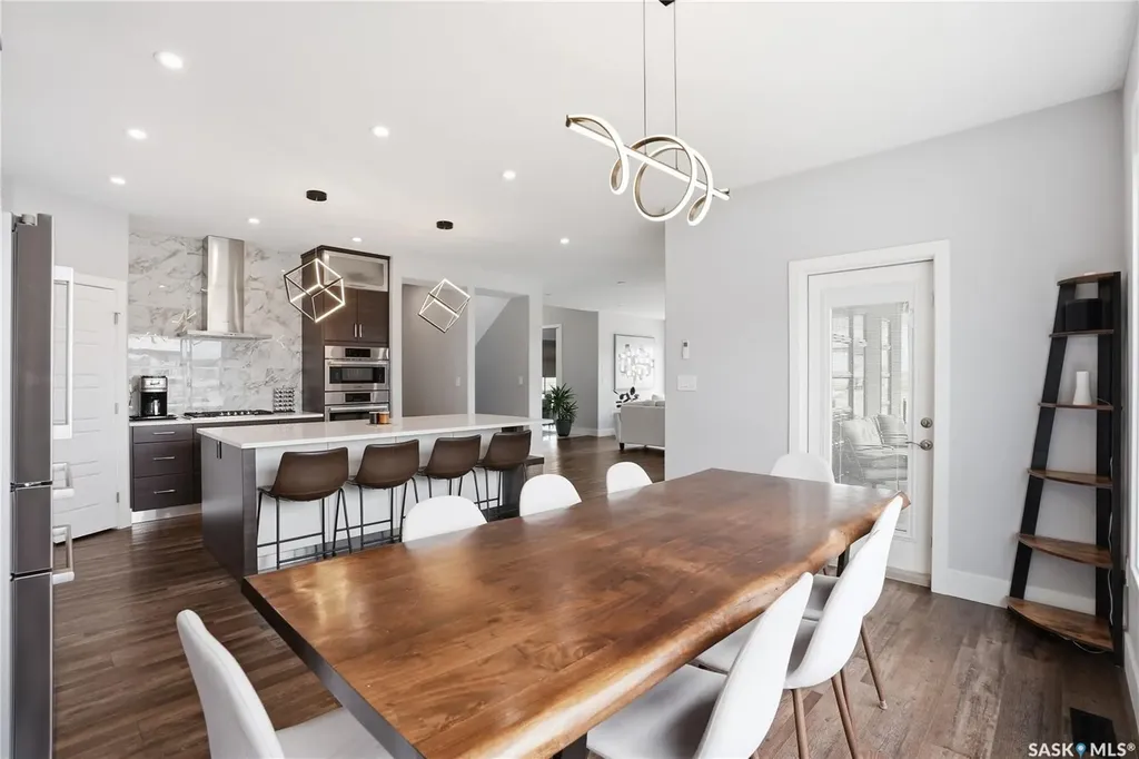 103 Flynn Manor Saskatoon SK S7V 0Z4