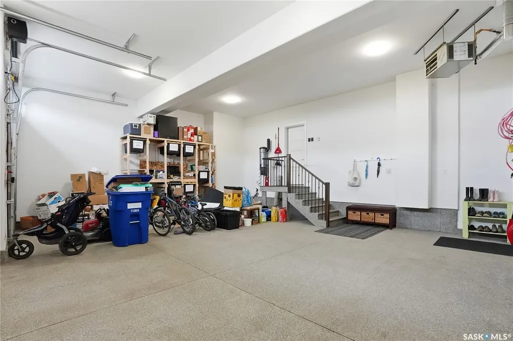 103 Flynn Manor Saskatoon SK S7V 0Z4