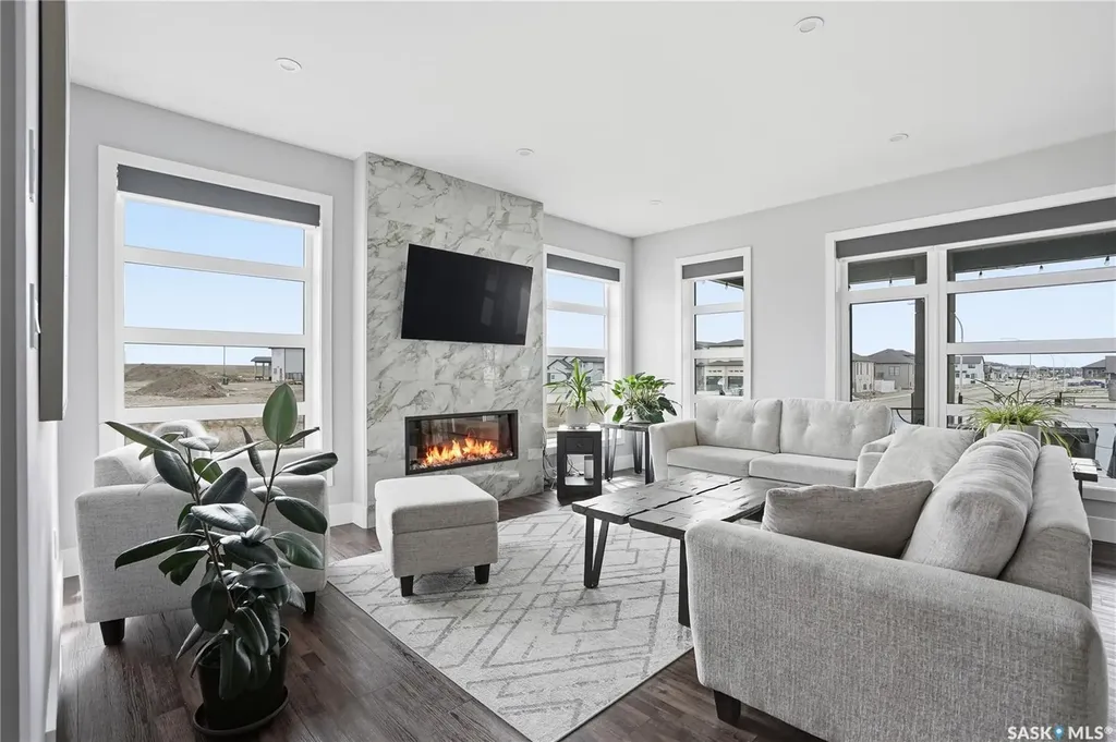 103 Flynn Manor Saskatoon SK S7V 0Z4