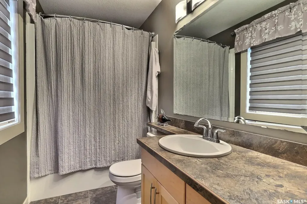 225 Willow Ridge Drive Pilot Butte SK S0G 3Z0