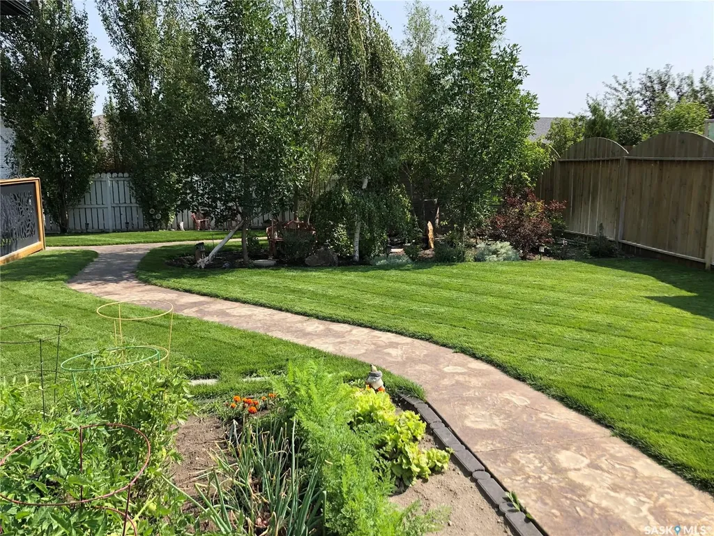 225 Willow Ridge Drive Pilot Butte SK S0G 3Z0