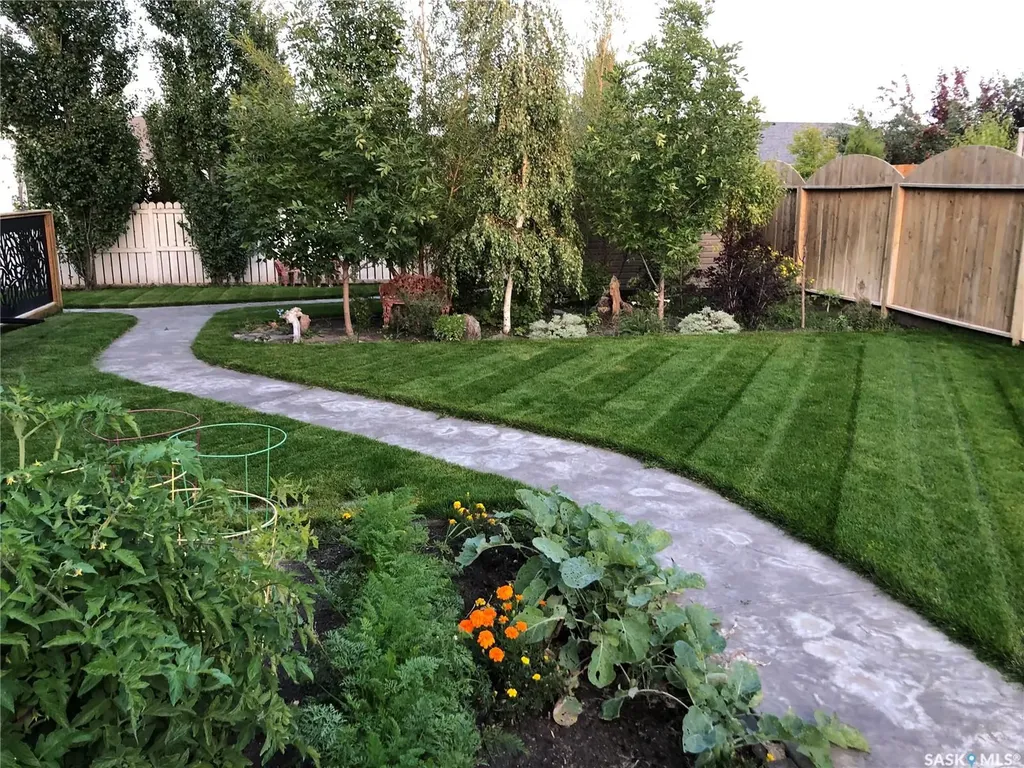 225 Willow Ridge Drive Pilot Butte SK S0G 3Z0