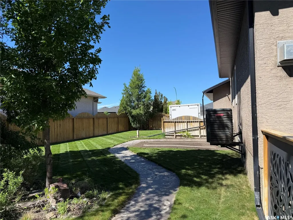 225 Willow Ridge Drive Pilot Butte SK S0G 3Z0