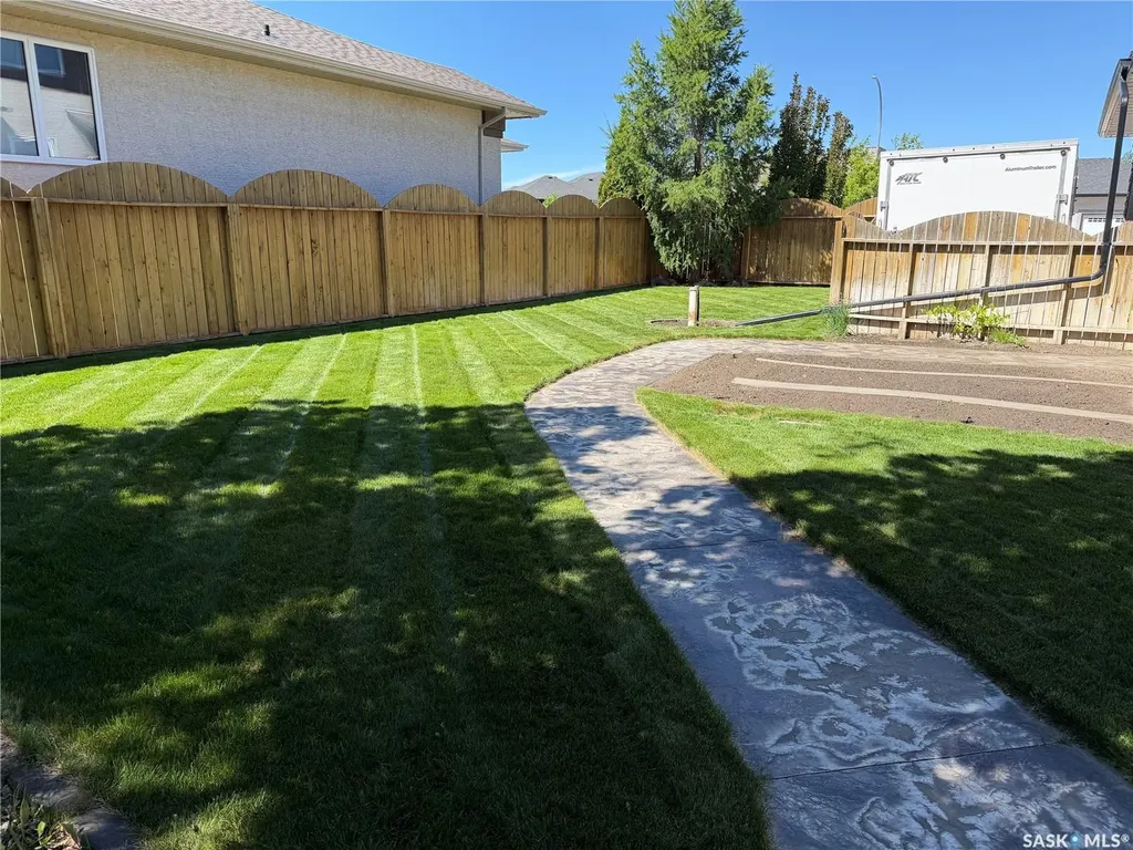 225 Willow Ridge Drive Pilot Butte SK S0G 3Z0