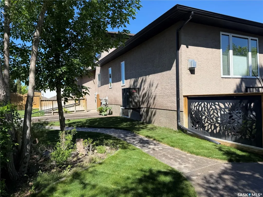 225 Willow Ridge Drive Pilot Butte SK S0G 3Z0