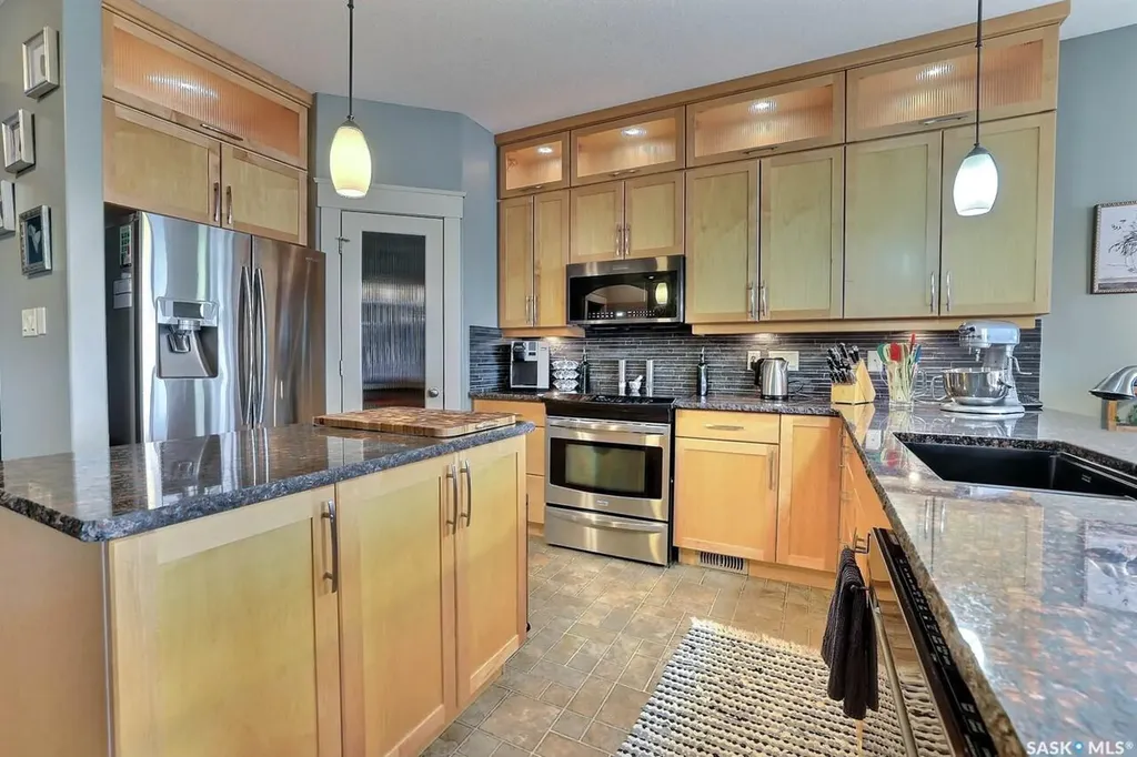 225 Willow Ridge Drive Pilot Butte SK S0G 3Z0