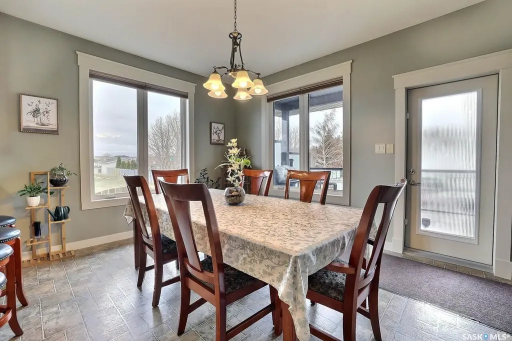 225 Willow Ridge Drive Pilot Butte SK S0G 3Z0