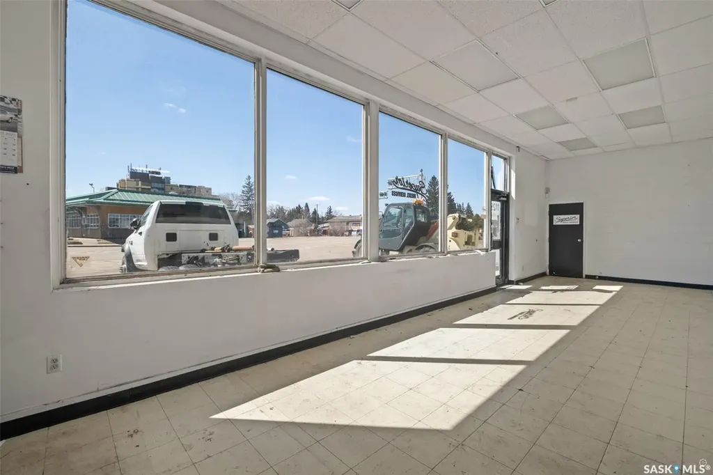 1125 2nd Avenue W Prince Albert SK S6V 2E3