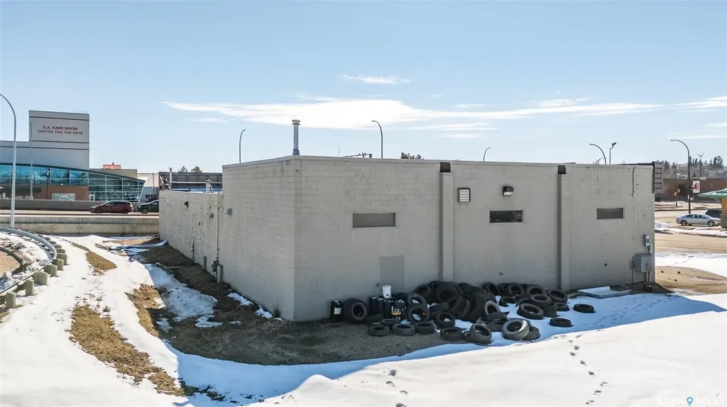 1125 2nd Avenue W Prince Albert SK S6V 2E3