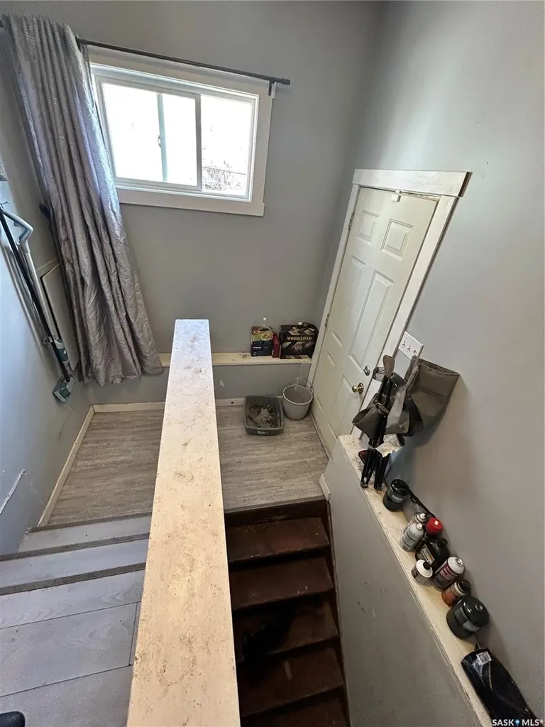 922 Garnet Street Regina SK S4T 2X5
