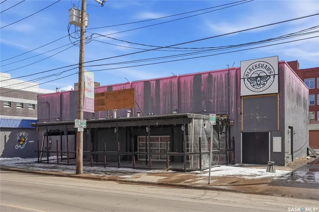 69 24th Street E Saskatoon SK S7K 0J9
