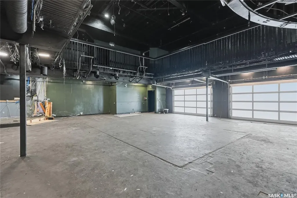 69 24th Street E Saskatoon SK S7K 0J9