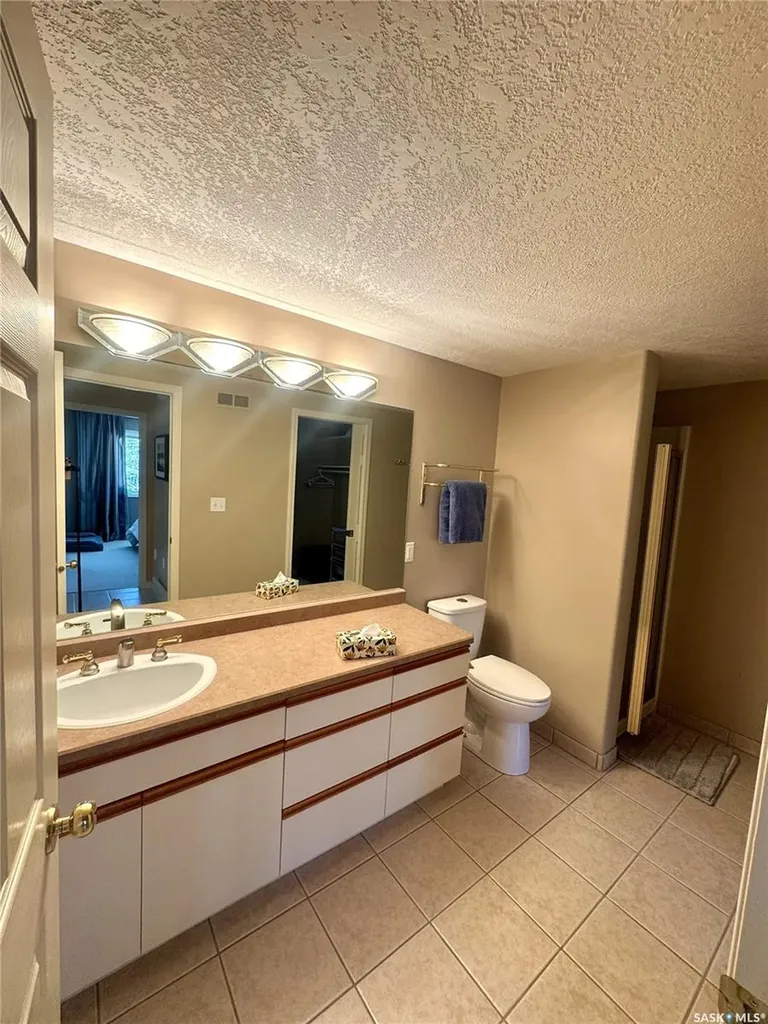 17 Eagle View Way Elk Ridge SK S0J 0N0