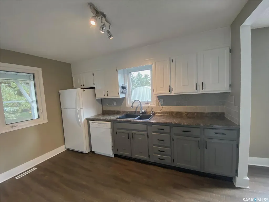 325 Grout Street Lemberg SK S0A 2B0