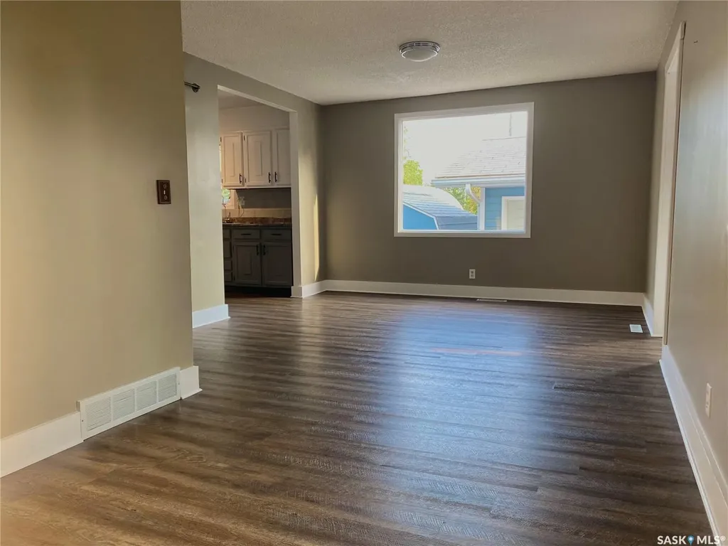 325 Grout Street Lemberg SK S0A 2B0