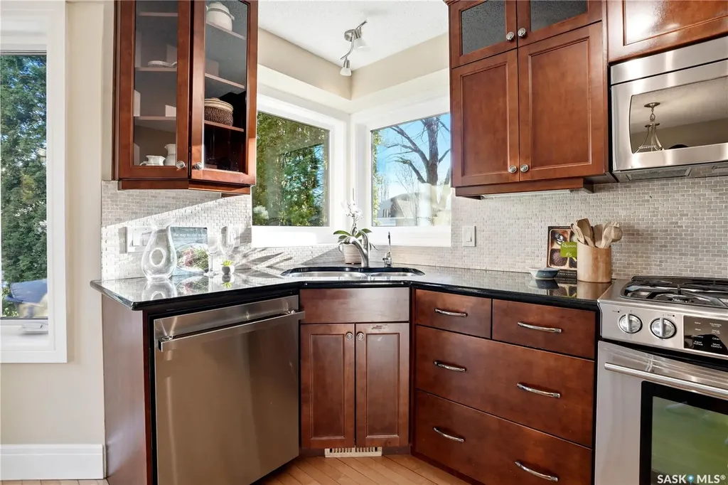 239 Scissons Court Saskatoon SK S7S 1C4